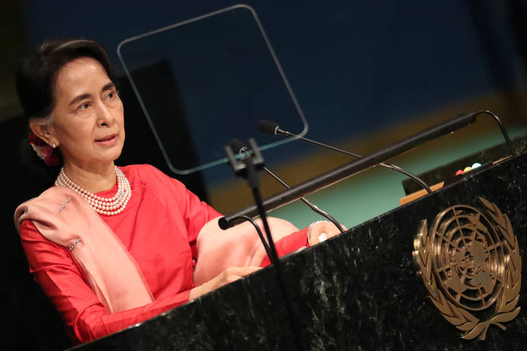 Aung San Suu Kyi fala na Assembleia Geral da ONU em 2016 (Crédito: Carlo Allegri - 13.set.2016/Reuters)